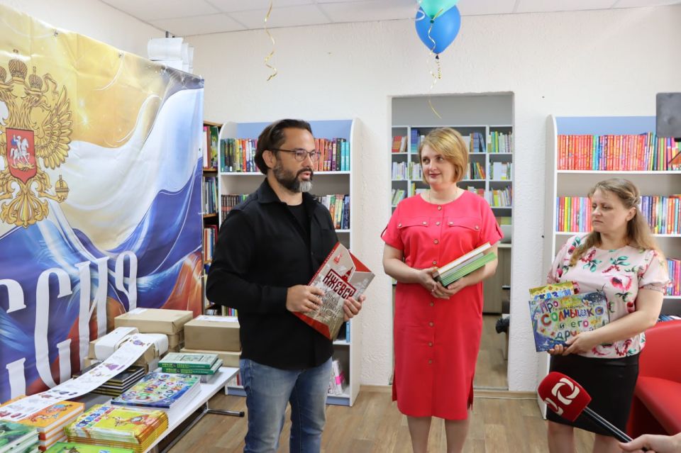 Евгений Бондарь: На этой неделе муниципалитет посетила делегация государственных СМИ Удмуртской Республики Евгений Бондарь: На этой неделе муниципалитет посетила делегация государственных СМИ Удмуртской Республики