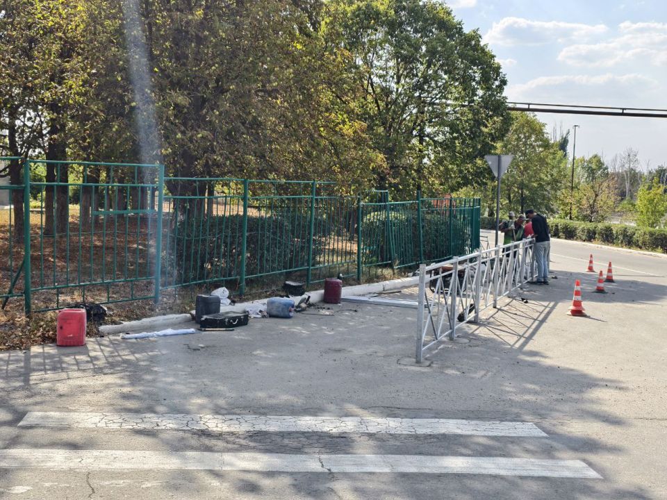 В Лутугино продолжается работа по повышению безопасности дорожного движения В Лутугино продолжается работа по повышению безопасности дорожного движения