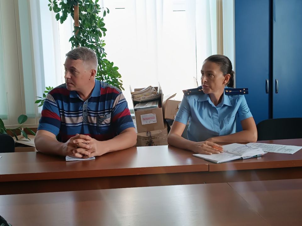 Под председательством начальника отдела по координации работы опеки, попечительства и взаимодействия с органами социальной сферы Администрации Новоайдарского округа Елены Шулики состоялось заседание комиссии по делам... Под председательством начальника отдела по координации работы опеки, попечительства и взаимодействия с органами социальной сферы Администрации Новоайдарского округа Елены Шулики состоялось заседание комиссии по делам...