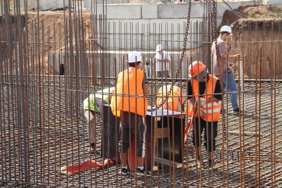 Старт продаж квартир в ЖК "Новый город" — результат работы ЛНР на #ПМЭФ2025 — Леонид Пасечник Старт продаж квартир в ЖК "Новый город" — результат работы ЛНР на #ПМЭФ2025 — Леонид Пасечник