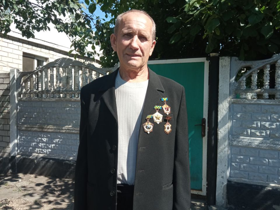 В преддверии празднования - Дня шахтера, коллектив Центра досуга «Дзержинец» посетил ветерана шахтерского труда, Науменко Ивана Петровича В преддверии празднования - Дня шахтера, коллектив Центра досуга «Дзержинец» посетил ветерана шахтерского труда, Науменко Ивана Петровича
