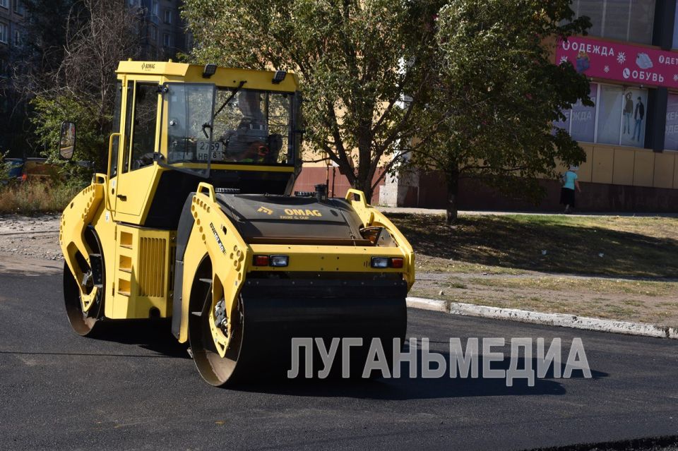 В Алчевске стартовал масштабный ремонт дорог муниципального значения В Алчевске стартовал масштабный ремонт дорог муниципального значения