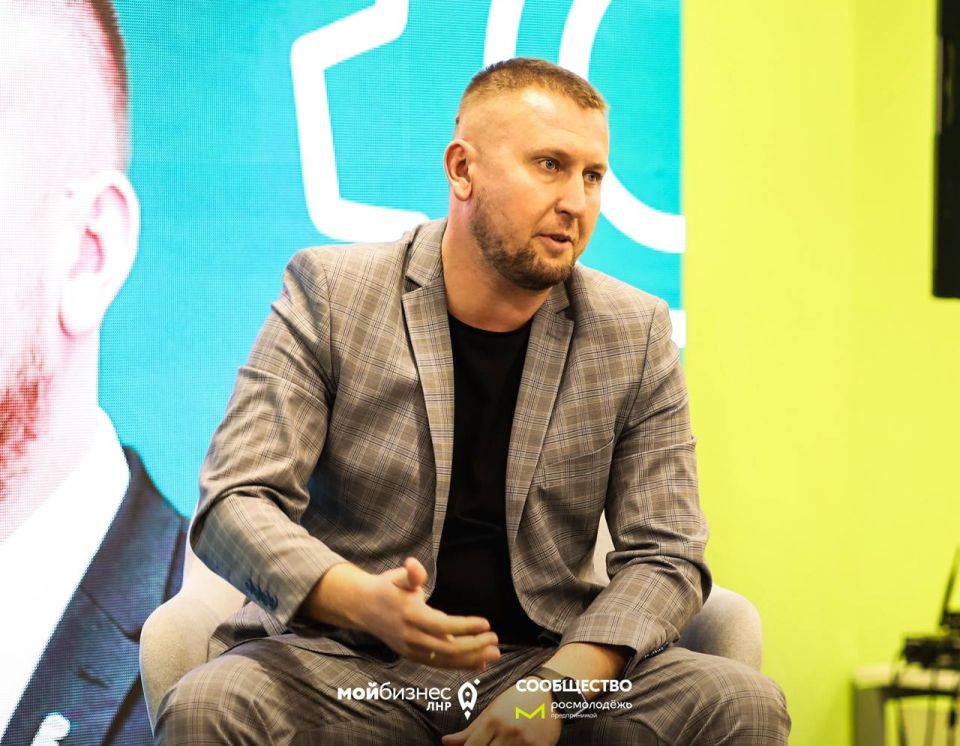 Развиваем молодежное предпринимательство Развиваем молодежное предпринимательство