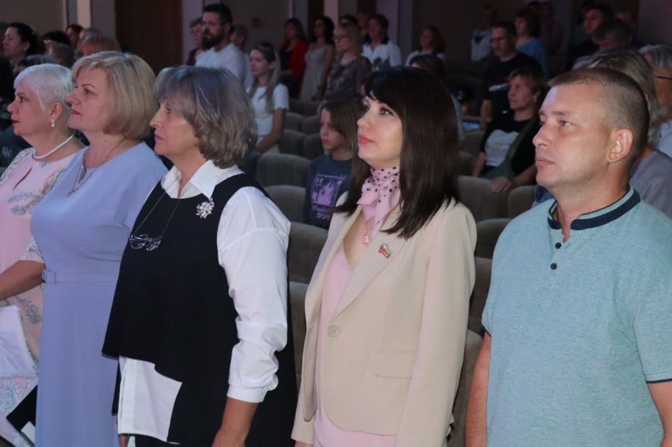 Яна Сылкина: Приняла участие в Августовской педагогической конференции городских образований Северодонецк, Лисичанск, Рубежное Яна Сылкина: Приняла участие в Августовской педагогической конференции городских образований Северодонецк, Лисичанск, Рубежное