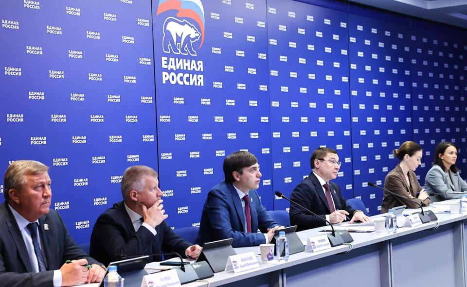 Главное по итогам собрания Всероссийского штаба по программе капремонта и строительства образовательных учреждений: Главное по итогам собрания Всероссийского штаба по программе капремонта и строительства образовательных учреждений: