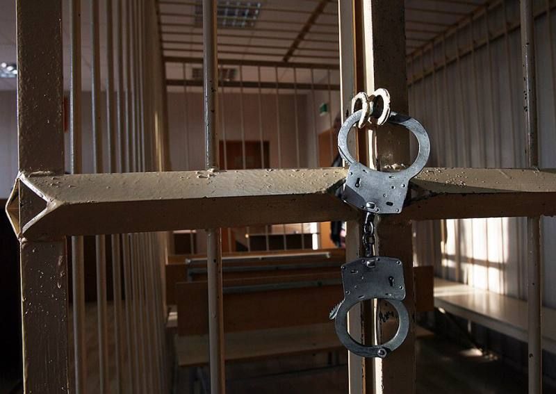Заключены под стражу коммерсанты за дачу взятки сотруднику ФСБ