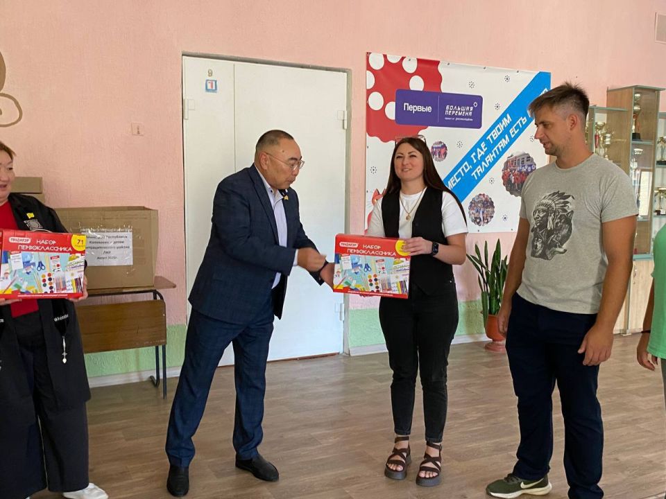 Делегация Народного Хурала Республики Калмыкия посетила Антрацитовский муниципальный округ Делегация Народного Хурала Республики Калмыкия посетила Антрацитовский муниципальный округ