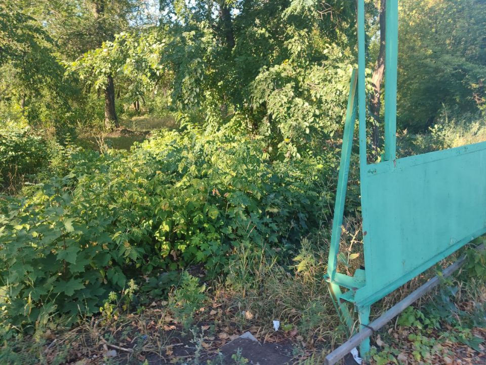 В рамках мероприятий по благоустройству и поддержанию чистоты городских территорий сотрудники МУП "ГРС" провели субботник в парковой зоне Дворца культуры имени Ленина В рамках мероприятий по благоустройству и поддержанию чистоты городских территорий сотрудники МУП "ГРС" провели субботник в парковой зоне Дворца культуры имени Ленина