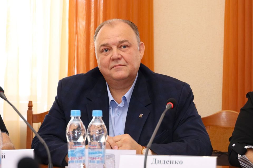 В Луганске обсудили особенности развития социального предпринимательства в республике В Луганске обсудили особенности развития социального предпринимательства в республике