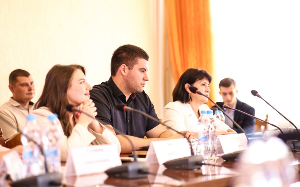 Дарья Лантратова: Развитие социального предпринимательства в ЛНР обсуждаем с коллегами из Омской области Дарья Лантратова: Развитие социального предпринимательства в ЛНР обсуждаем с коллегами из Омской области