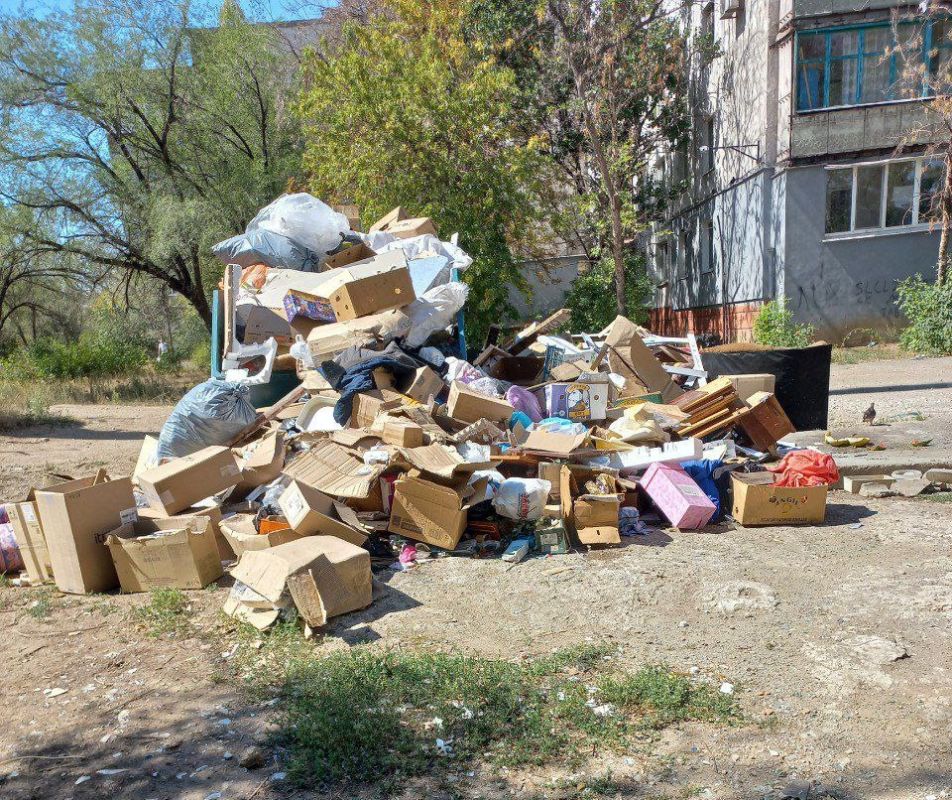 В Алчевске продолжается уборка мусора возле точек сбора коммунальных отходов и ликвидация несанкционированных свалок В Алчевске продолжается уборка мусора возле точек сбора коммунальных отходов и ликвидация несанкционированных свалок