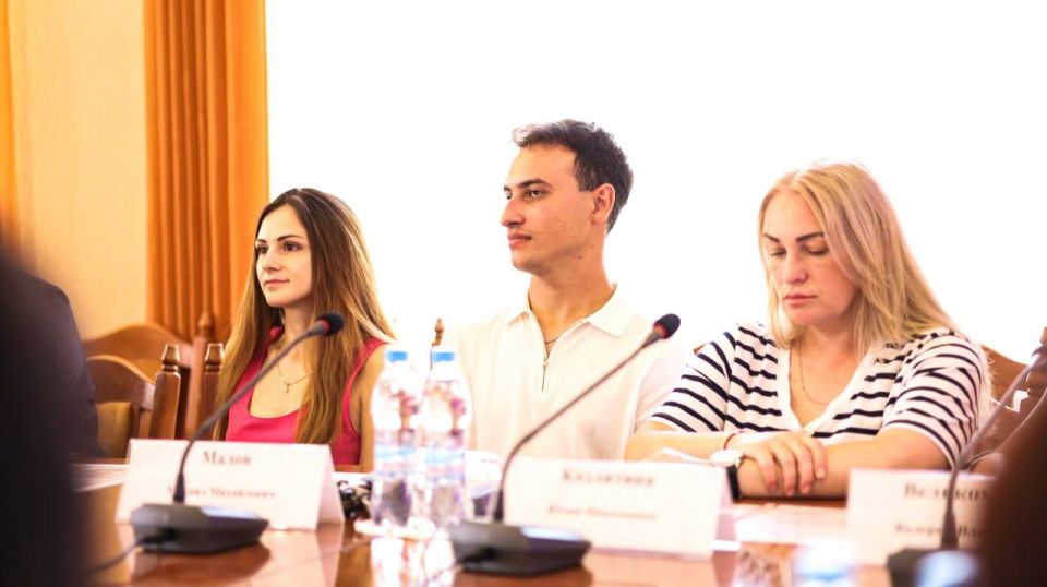 Дарья Лантратова: Развитие социального предпринимательства в ЛНР обсуждаем с коллегами из Омской области Дарья Лантратова: Развитие социального предпринимательства в ЛНР обсуждаем с коллегами из Омской области