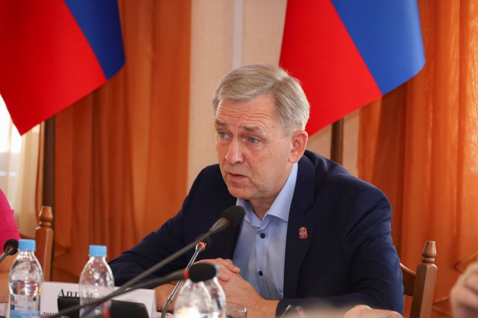 В Луганске обсудили особенности развития социального предпринимательства в республике В Луганске обсудили особенности развития социального предпринимательства в республике