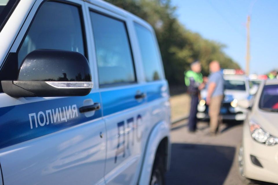 Дорожные полицейские провели профилактический рейд в Луганске Дорожные полицейские провели профилактический рейд в Луганске