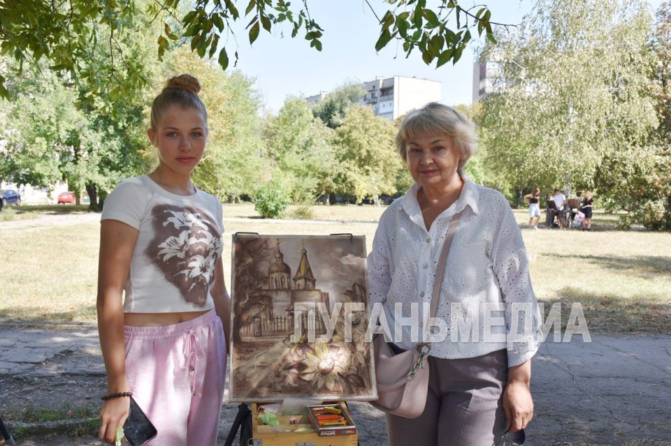 День города в Красном Луче проходит ярко День города в Красном Луче проходит ярко