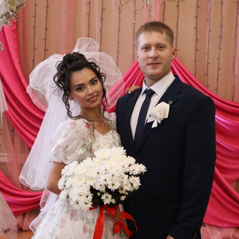 В День города Стаханов снова доказал, что здесь живёт любовь и традиции! В День города Стаханов снова доказал, что здесь живёт любовь и традиции!