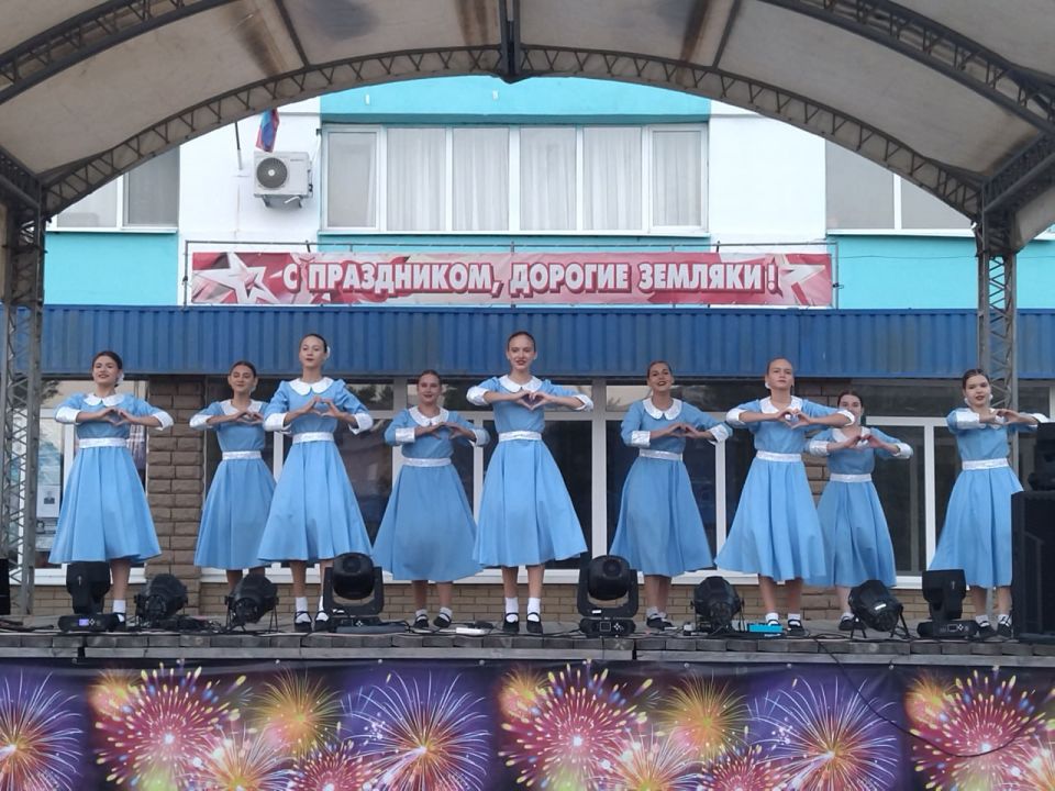 31 августа в городе Суходольске состоялось торжественное мероприятие, приуроченное ко Дню шахтёра 31 августа в городе Суходольске состоялось торжественное мероприятие, приуроченное ко Дню шахтёра