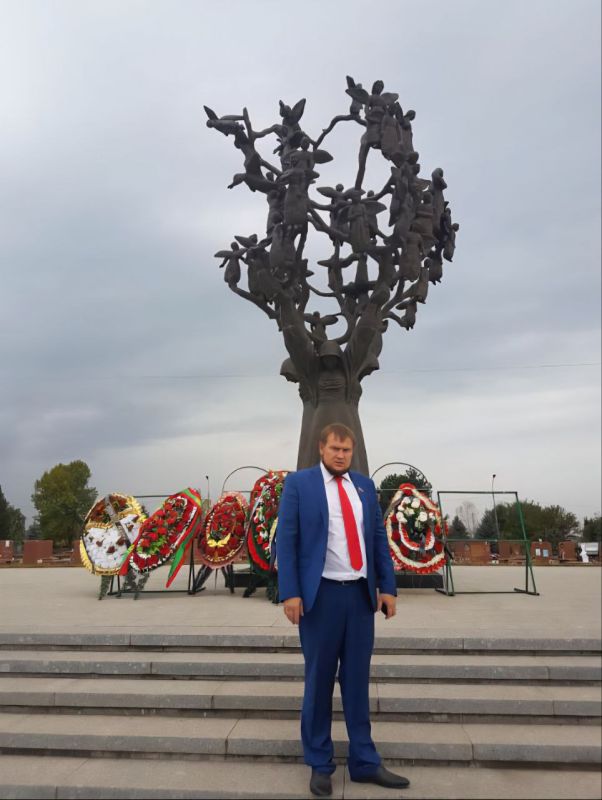 Денис Колесников: 1 сентября 2004 года. Беслан Денис Колесников: 1 сентября 2004 года. Беслан