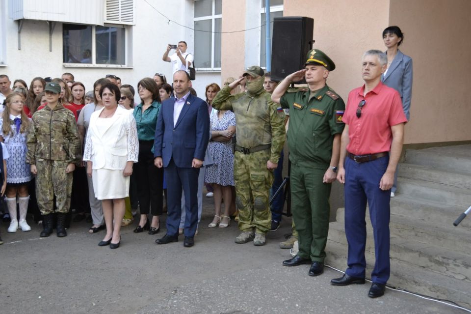 Праздничная линейка в Марковке Праздничная линейка в Марковке