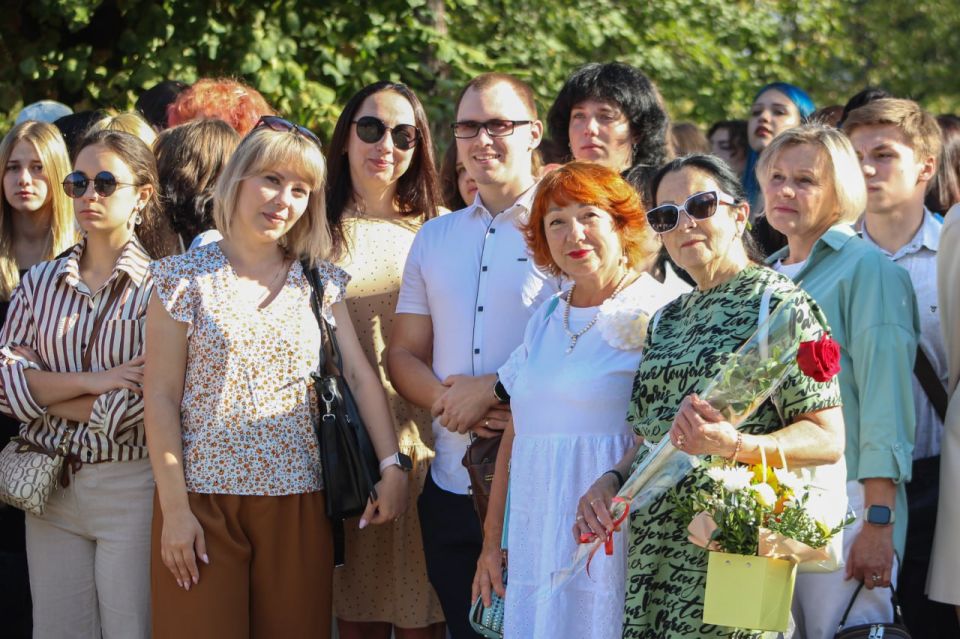 Мечтайте, экспериментируйте, созидайте – все в ваших руках! Мечтайте, экспериментируйте, созидайте – все в ваших руках!