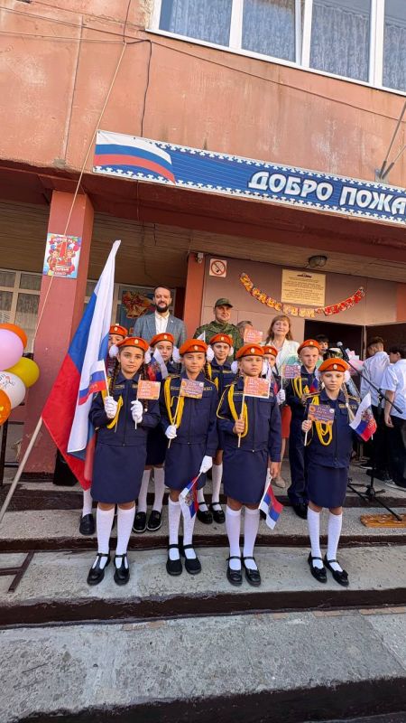 Сегодня принял участие в торжественном мероприятии посвященном дню знаний в УВК#5 «Перспектива» «имени Героя СВО Максима Викторовича Снитко» Сегодня принял участие в торжественном мероприятии посвященном дню знаний в УВК#5 «Перспектива» «имени Героя СВО Максима Викторовича Снитко»