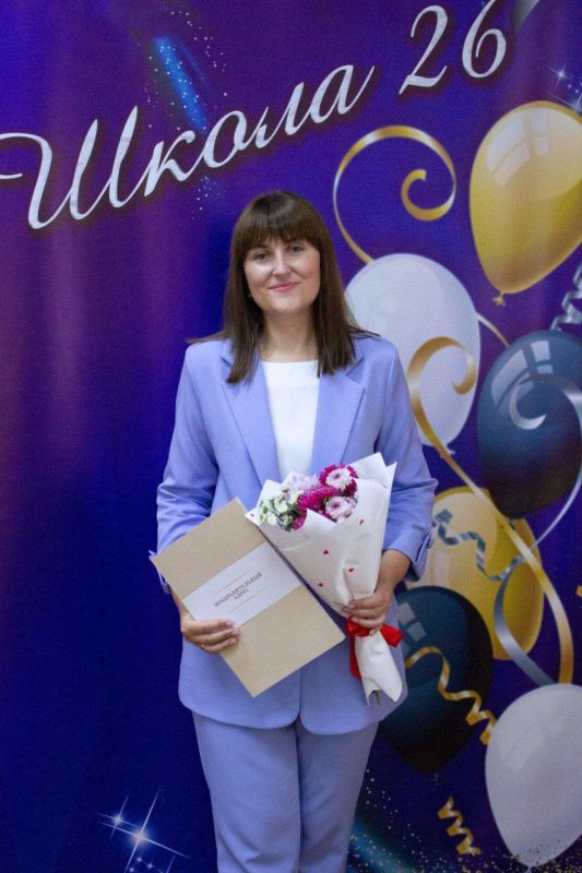 Анна Тодорова: Дорогие ребята, искренне поздравляю вас с началом нового учебного года Анна Тодорова: Дорогие ребята, искренне поздравляю вас с началом нового учебного года