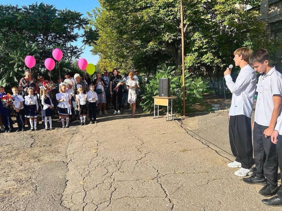 Сергей Колягин: Во всех учебных заведениях нашего городского округа сегодня состоялись торжественные линейки, посвященные Дню знаний Сергей Колягин: Во всех учебных заведениях нашего городского округа сегодня состоялись торжественные линейки, посвященные Дню знаний