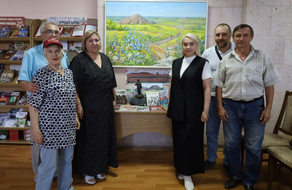 Литературный час, посвященный рекорду Алексея Стаханова, прошел в Луганской молодёжной библиотеке Литературный час, посвященный рекорду Алексея Стаханова, прошел в Луганской молодёжной библиотеке