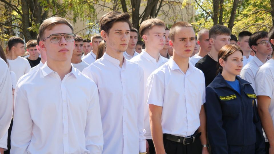 День знаний отметили в Институте гражданской защиты Далевского университета День знаний отметили в Институте гражданской защиты Далевского университета