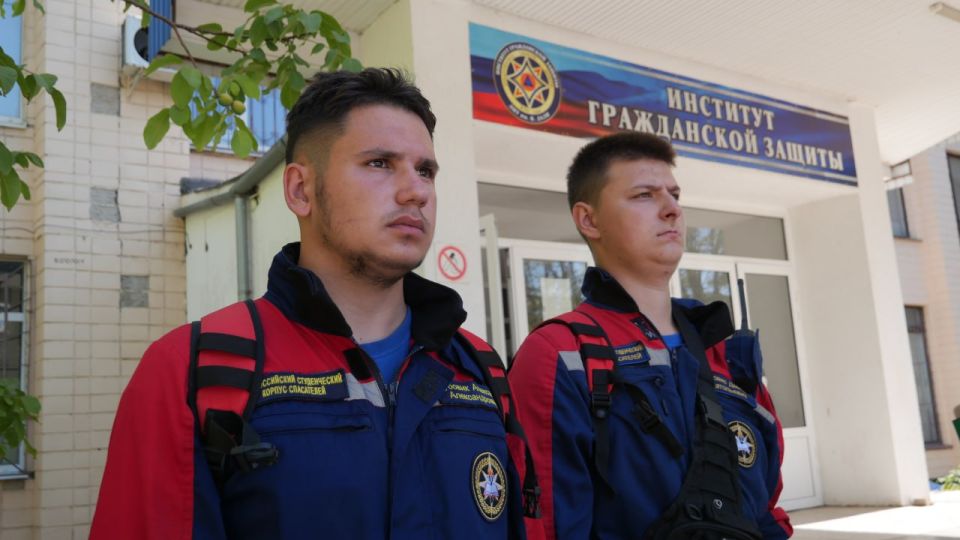 День знаний отметили в Институте гражданской защиты Далевского университета День знаний отметили в Институте гражданской защиты Далевского университета