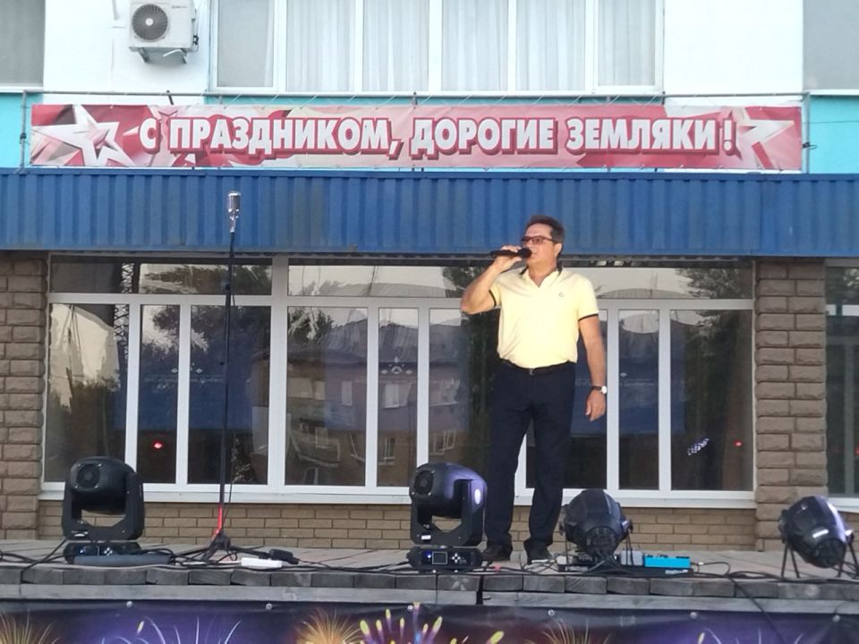 31 августа в городе Суходольске состоялось торжественное мероприятие, приуроченное ко Дню шахтёра 31 августа в городе Суходольске состоялось торжественное мероприятие, приуроченное ко Дню шахтёра
