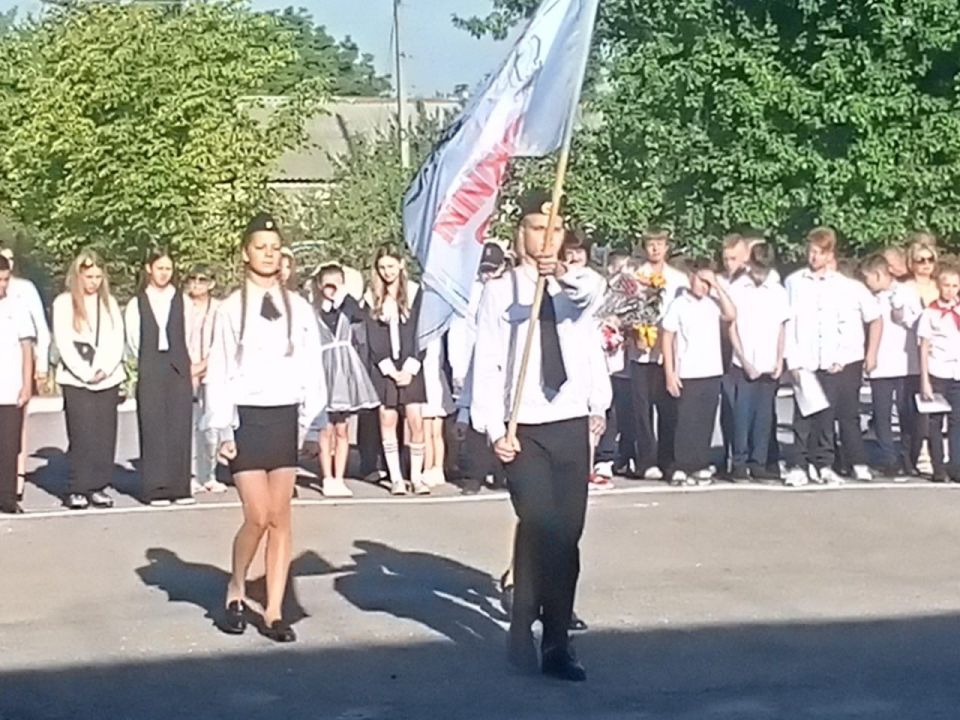 Зимогорьевский дом культуры присоединился к поздравлениям школьников с Днем Знаний Зимогорьевский дом культуры присоединился к поздравлениям школьников с Днем Знаний
