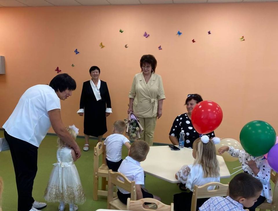 Марина Филиппова: Сегодня, в День знаний, во всех учебных заведениях нашего округа прозвучал праздничный звонок, который ознаменовал начало нового учебного года Марина Филиппова: Сегодня, в День знаний, во всех учебных заведениях нашего округа прозвучал праздничный звонок, который ознаменовал начало нового учебного года