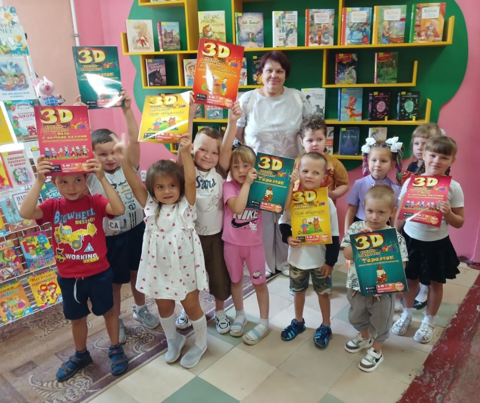Сегодня в библиотеке прошла настоящая феерия книжных чудес! Сегодня в библиотеке прошла настоящая феерия книжных чудес!