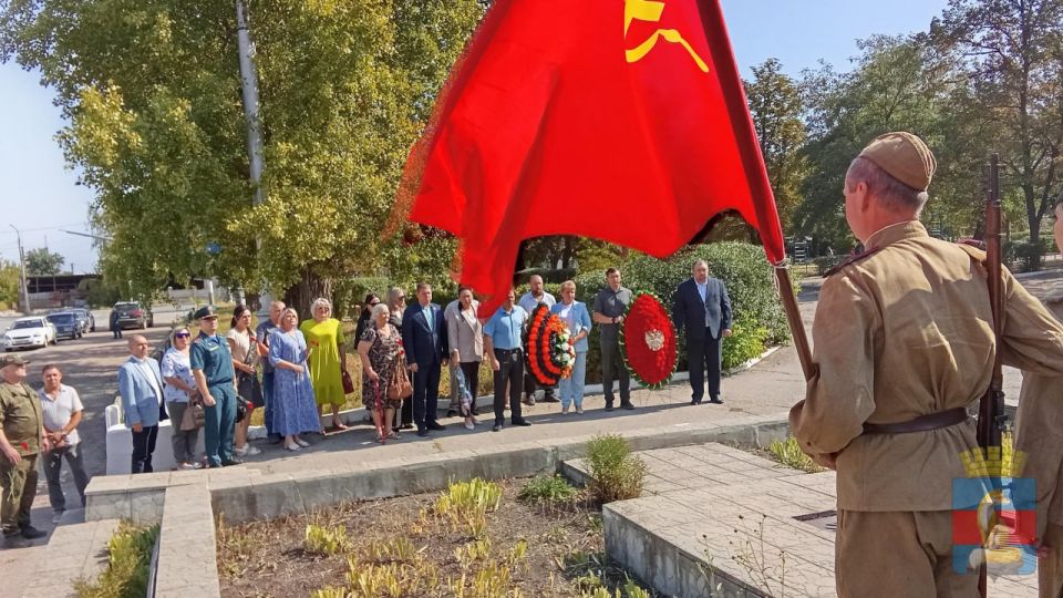Сегодня Лисичанск отмечает 82-ю годовщину освобождения от немецко-фашистских захватчиков Сегодня Лисичанск отмечает 82-ю годовщину освобождения от немецко-фашистских захватчиков