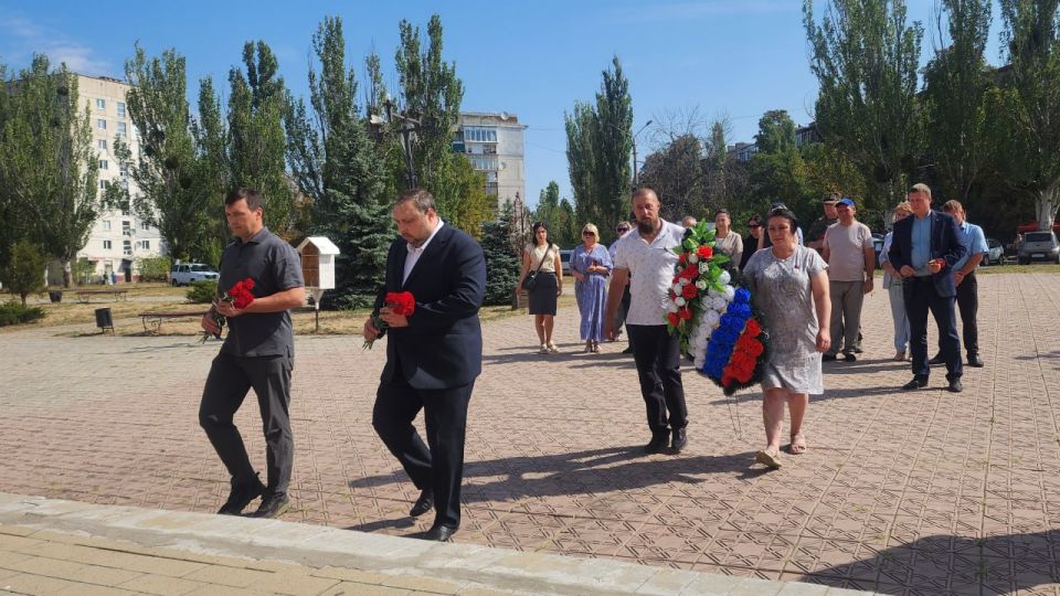 2 сентября жители Лисичанска отмечают особую дату — освобождение города от немецко-фашистских захватчиков 2 сентября жители Лисичанска отмечают особую дату — освобождение города от немецко-фашистских захватчиков