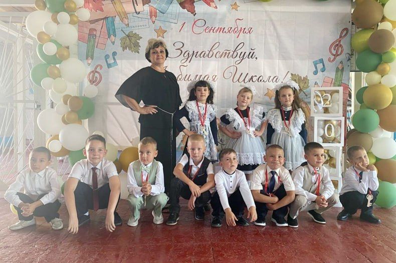 Первый звонок прозвенел по Свердловскому муниципалитету! Первый звонок прозвенел по Свердловскому муниципалитету!