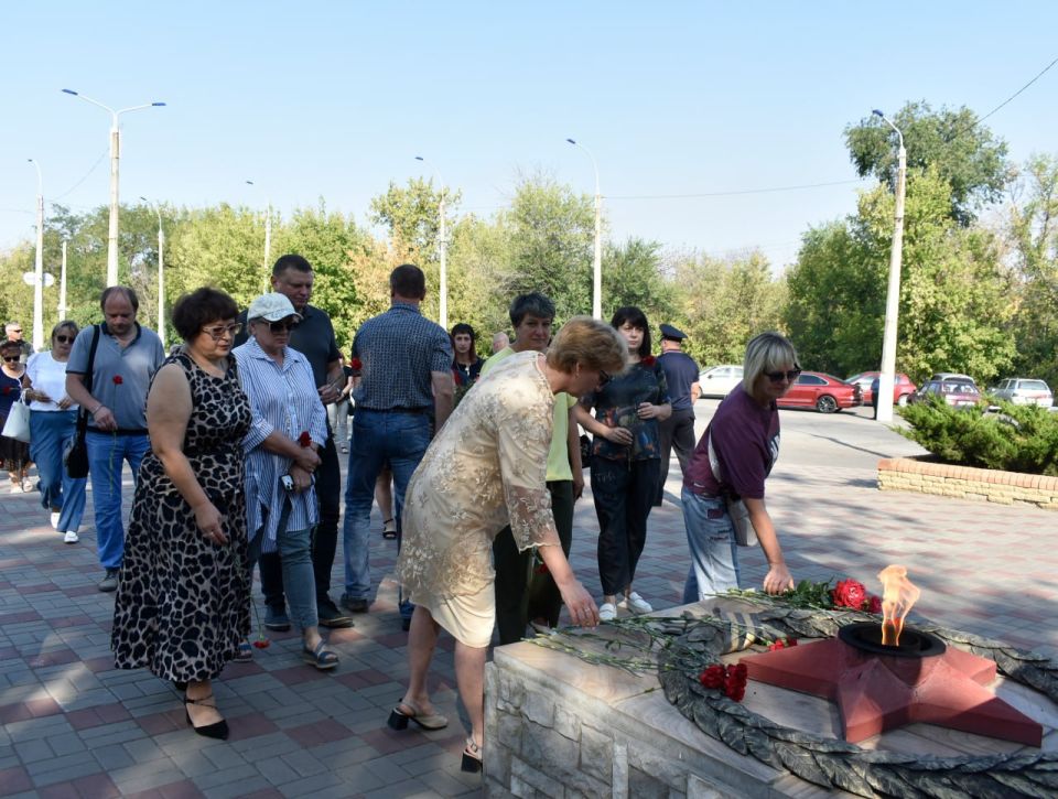 В Перевальске состоялся митинг ко Дню освобождения Перевальщины от немецко-фашистских захватчиков В Перевальске состоялся митинг ко Дню освобождения Перевальщины от немецко-фашистских захватчиков