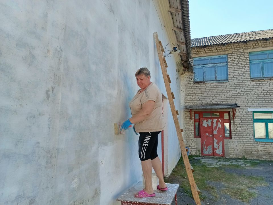 Дом культуры - это настоящий центр общественной и культурной жизни, и очень важно, чтобы жизнь, которая «кипит» в нём, проходила в комфортных условиях Дом культуры - это настоящий центр общественной и культурной жизни, и очень важно, чтобы жизнь, которая «кипит» в нём, проходила в комфортных условиях