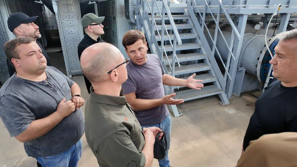 Леонид Пасечник: Обсудили с Сергеем Владиленовичем Кириенко восстановление системы водоснабжения в ЛНР Леонид Пасечник: Обсудили с Сергеем Владиленовичем Кириенко восстановление системы водоснабжения в ЛНР