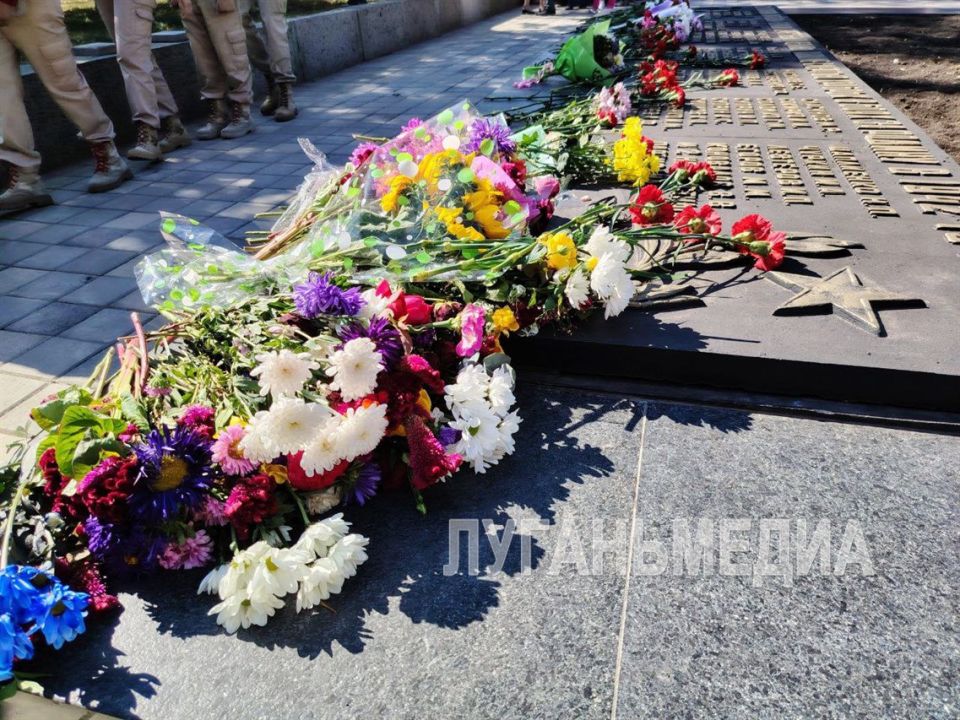 Стахановчане отметили День освобождения города Стахановчане отметили День освобождения города