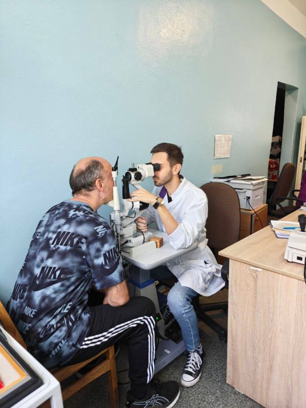 Специалисты ЛРКБ оказали медицинскую помощь жителям Северодонецка Специалисты ЛРКБ оказали медицинскую помощь жителям Северодонецка