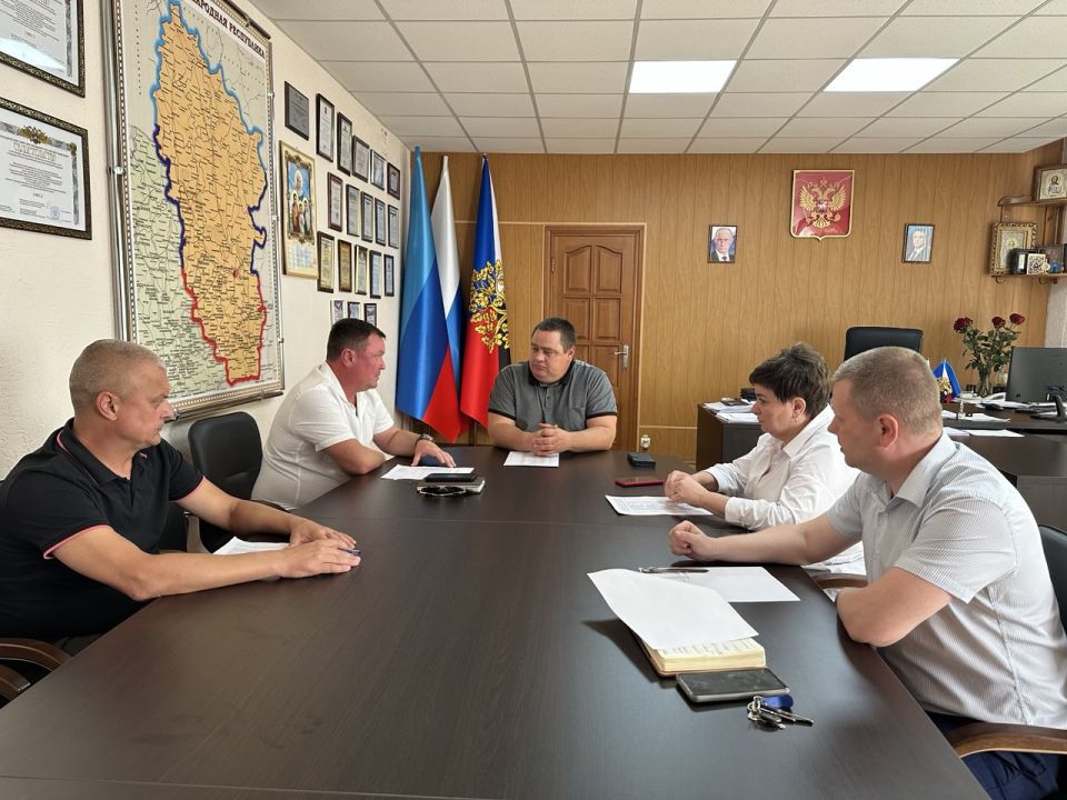Андрей Рубанцов: Благодаря поддержке Главы Луганской Народной Республики Леонида Ивановича Пасечника, Правительства ЛНР, тесному сотрудничеству с Министерством инфраструктуры и транспорта ЛНР, а также плодотворной работе... Андрей Рубанцов: Благодаря поддержке Главы Луганской Народной Республики Леонида Ивановича Пасечника, Правительства ЛНР, тесному сотрудничеству с Министерством инфраструктуры и транспорта ЛНР, а также плодотворной работе...