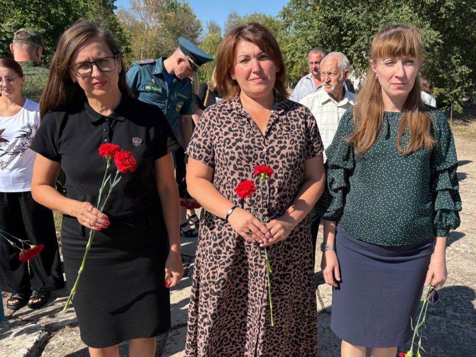ТИК Станично-Луганского района приняла участие в митинге «Память жива»