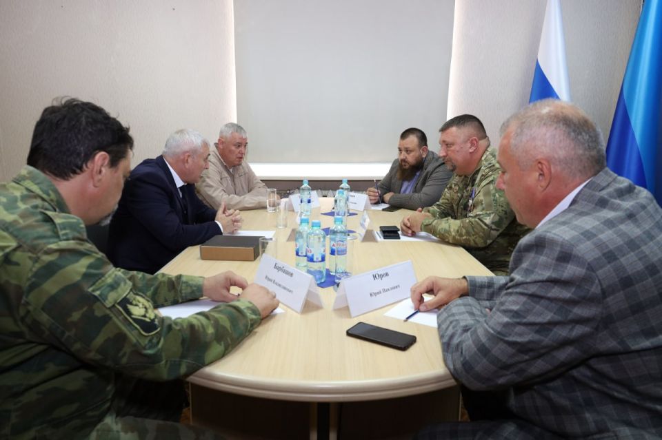 Делегация Херсонской области посетила ЛНР Делегация Херсонской области посетила ЛНР