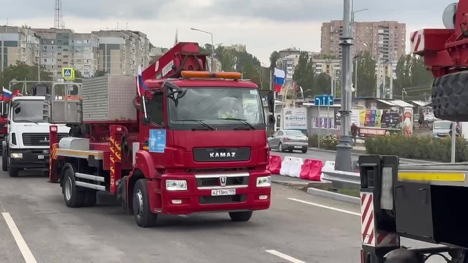 Леонид Пасечник: Сегодня дал старт движению по восстановленному путепроводу в центре Луганска