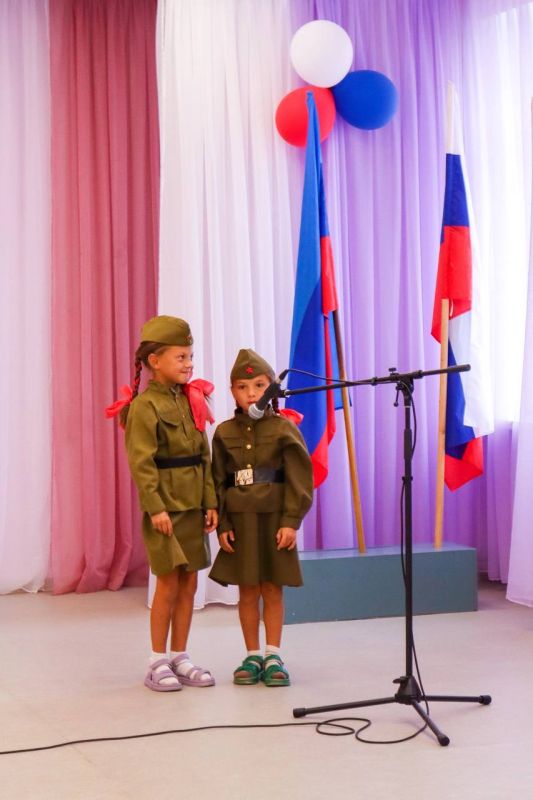 В рамках Года защитника Отечества в БРЦДЮТ в День Российской гвардии состоялось мероприятие «Встречи-поздравления», организованное Председателем Совета женщин Администрации Беловодского МО Мариной Глущенко и координатором... В рамках Года защитника Отечества в БРЦДЮТ в День Российской гвардии состоялось мероприятие «Встречи-поздравления», организованное Председателем Совета женщин Администрации Беловодского МО Мариной Глущенко и координатором...