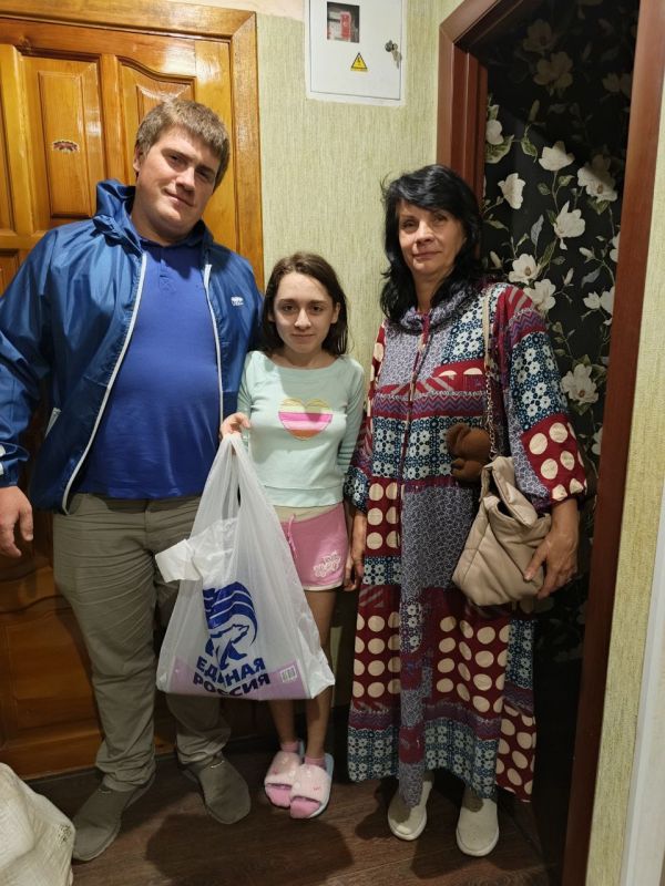 В Рубежном подошла к концу акция «Собери ребенка в школу» В Рубежном подошла к концу акция «Собери ребенка в школу»