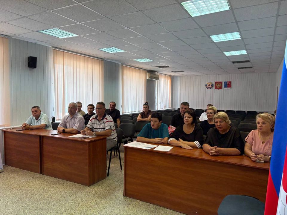 04.09.2025г. в Станице Луганской было проведено XXXVIII заседание сессии I созыва Совета депутатов Станично-Луганского МО ЛНР 04.09.2025г. в Станице Луганской было проведено XXXVIII заседание сессии I созыва Совета депутатов Станично-Луганского МО ЛНР