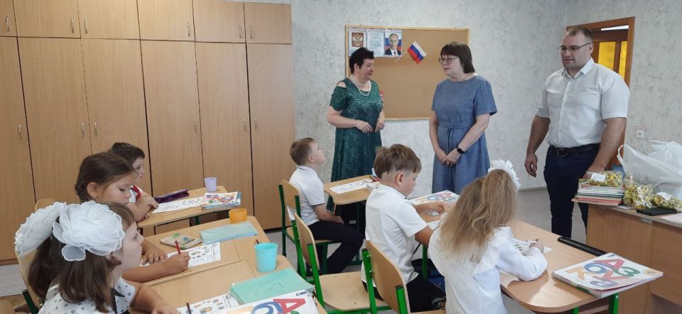 1 сентября – это всегда ответственный и волнительный день и для детей, и для родителей, и для учителей 1 сентября – это всегда ответственный и волнительный день и для детей, и для родителей, и для учителей
